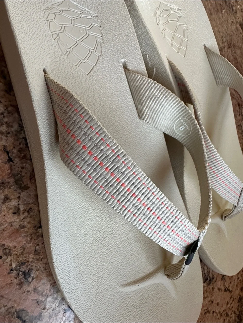 New Stio grey/beige women's flip flop sandals - cute pink & grey strap detail 8